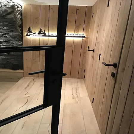 Cozy , Cleaning Included *
